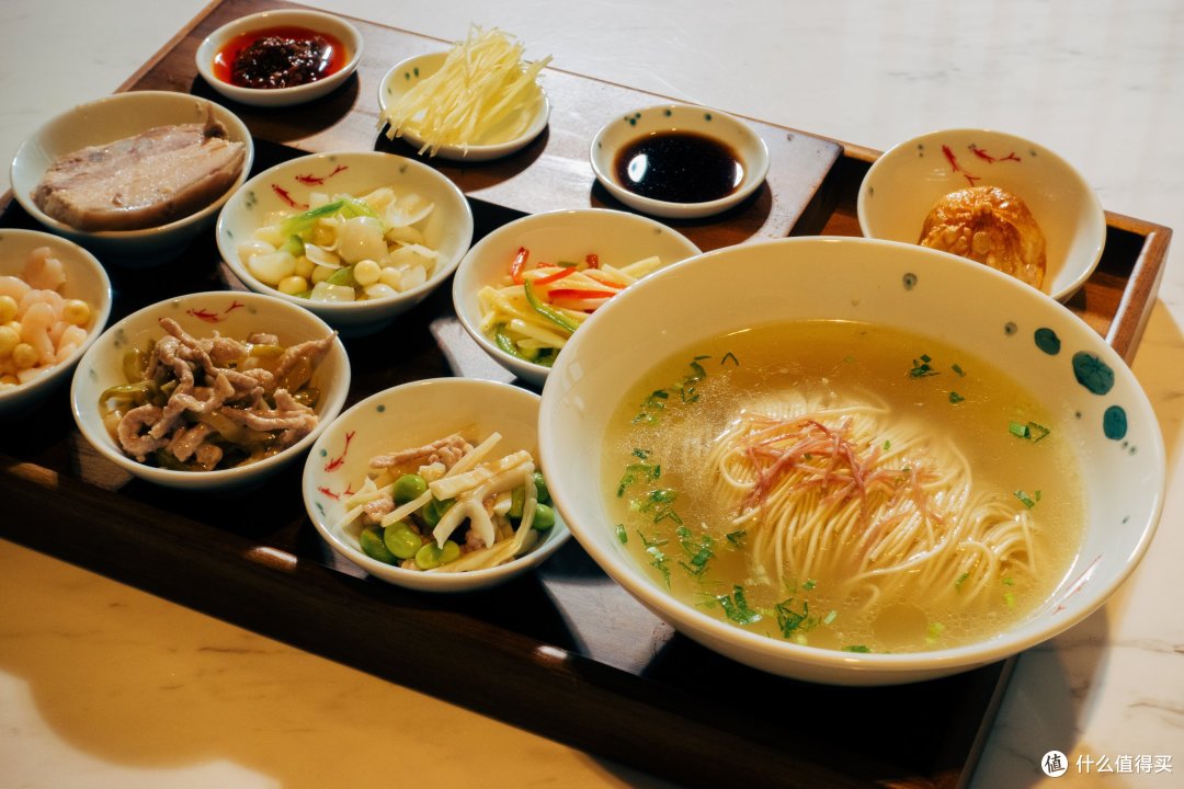 都叫“天下第一面”，苏式面与兰州牛肉面，有什么不同？
