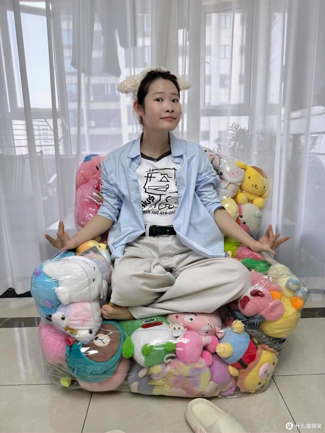 被网友家的毛绒娃娃收纳法惊艳了!打开思路后,家里清清爽爽