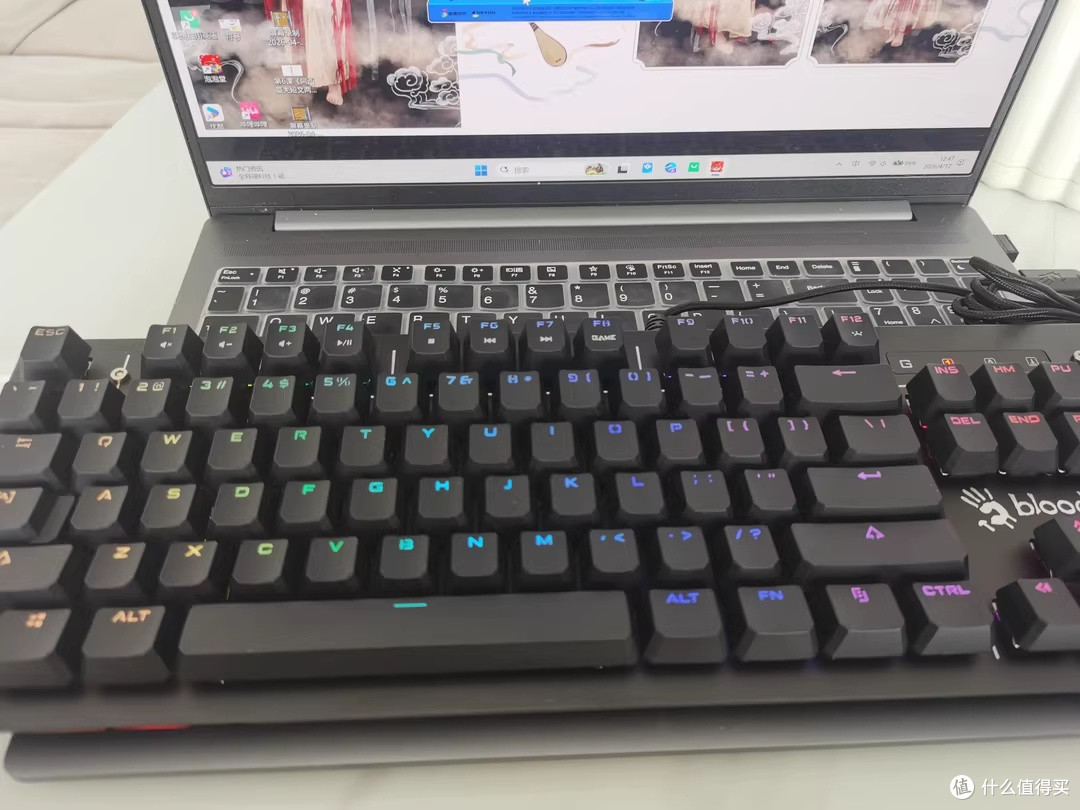 从我买的这款键盘,现在都喜欢码字了