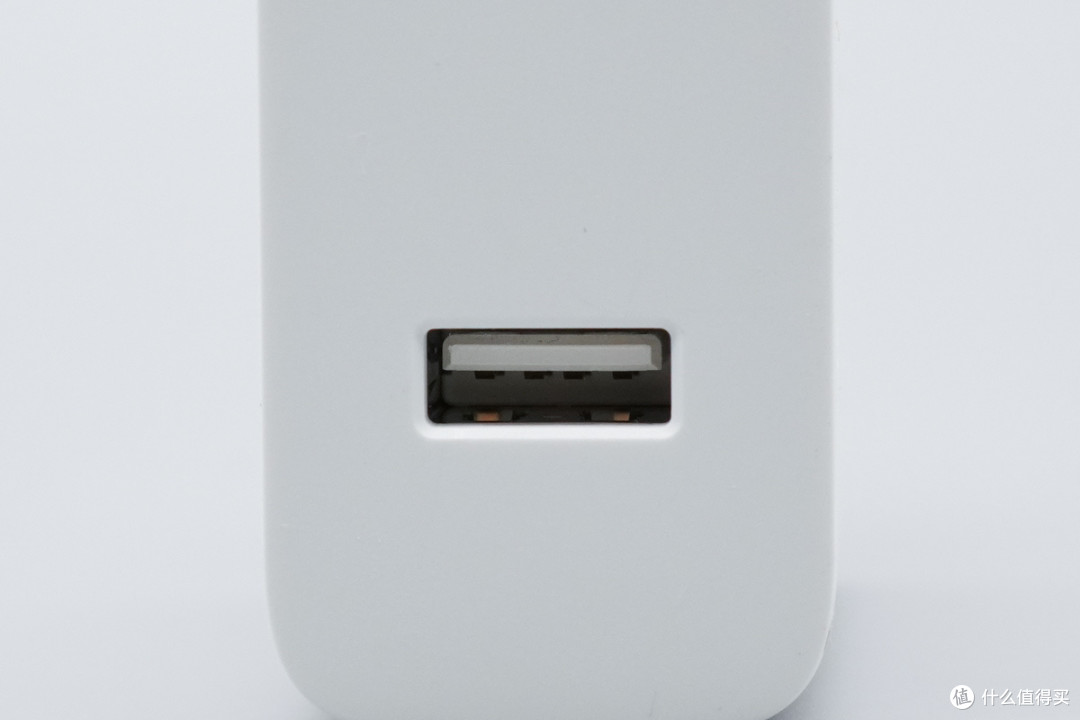 6510mAh 配 90W 快充，vivo X300 Pro 充电体验