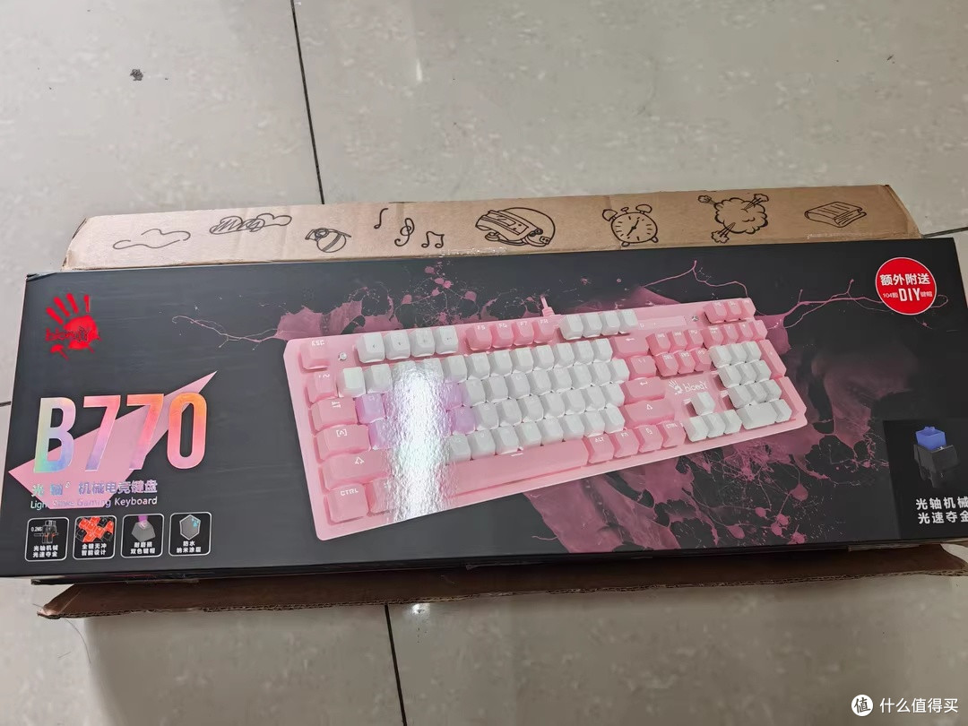 我爱的可爱键盘,也是速度与耐用的完美平衡哦