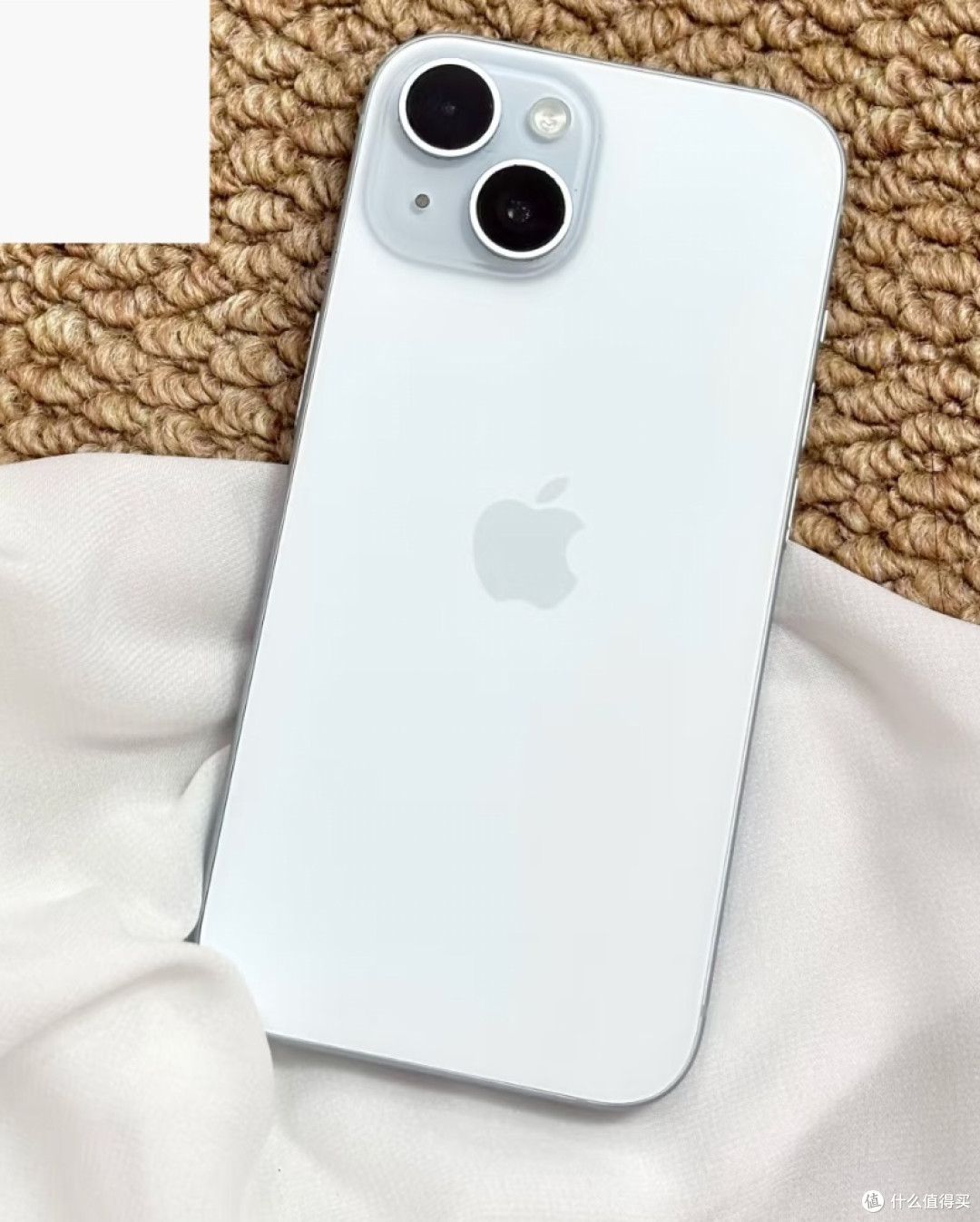 iPhone15差价暴击!首发价vs二手2400入手直接省一半多