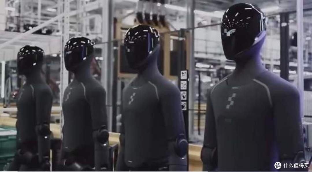 人类总算不用做牛马了！特斯拉Figure03机器人代替人类，进厂干活