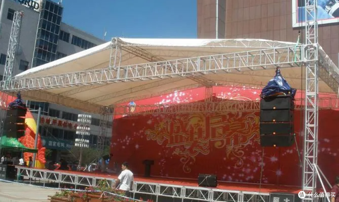 从室内婚庆到户外音乐节,舞台桁架怎么选才合适?