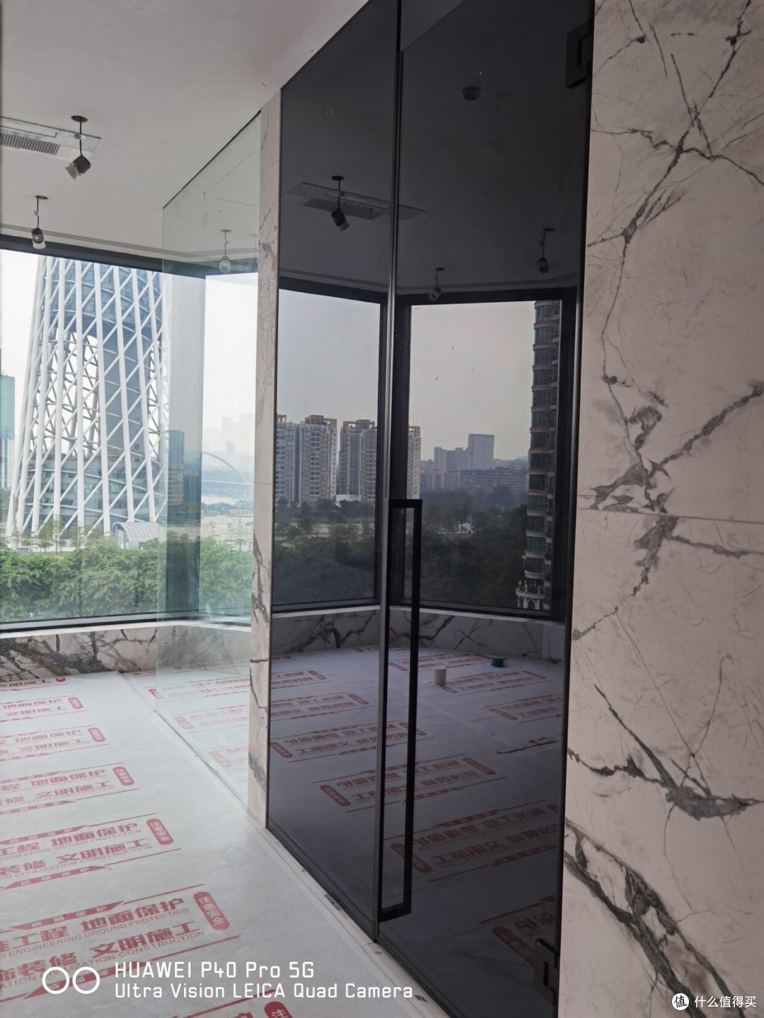 下沉无边框淋浴房避坑全指南：这5个陷阱正让无数人花冤枉钱