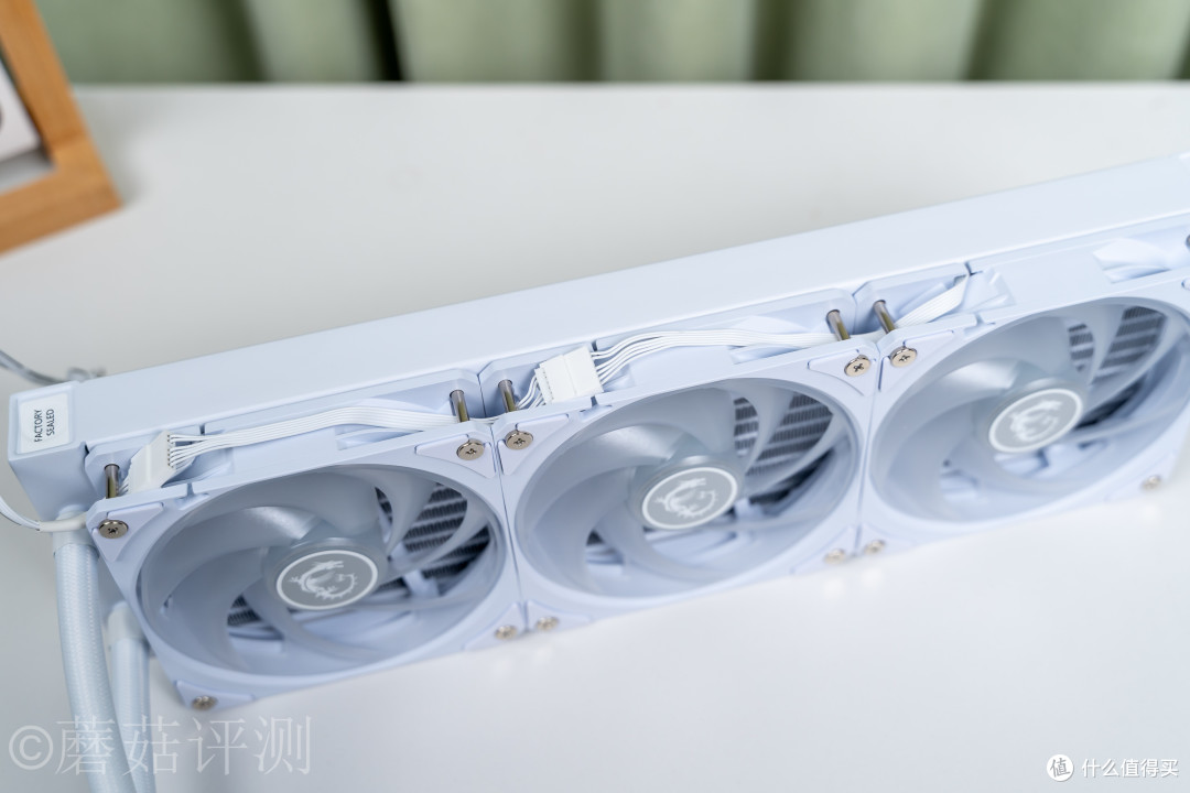 强散热,低噪音:微星MPG CORELIQUID P22 360一体式水冷 评测