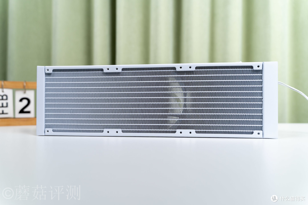 强散热,低噪音:微星MPG CORELIQUID P22 360一体式水冷 评测