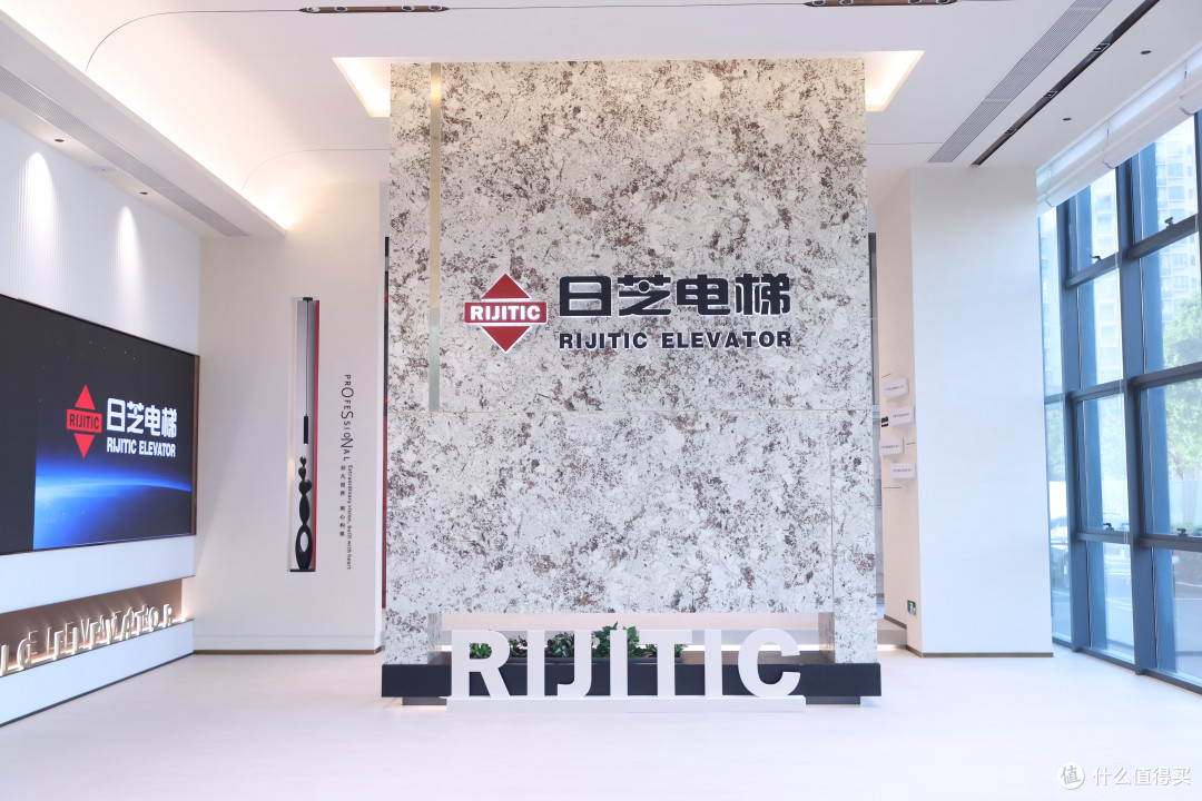 东莞智能家用电梯哪个品牌好?3个标准帮你判断真正的智能电梯