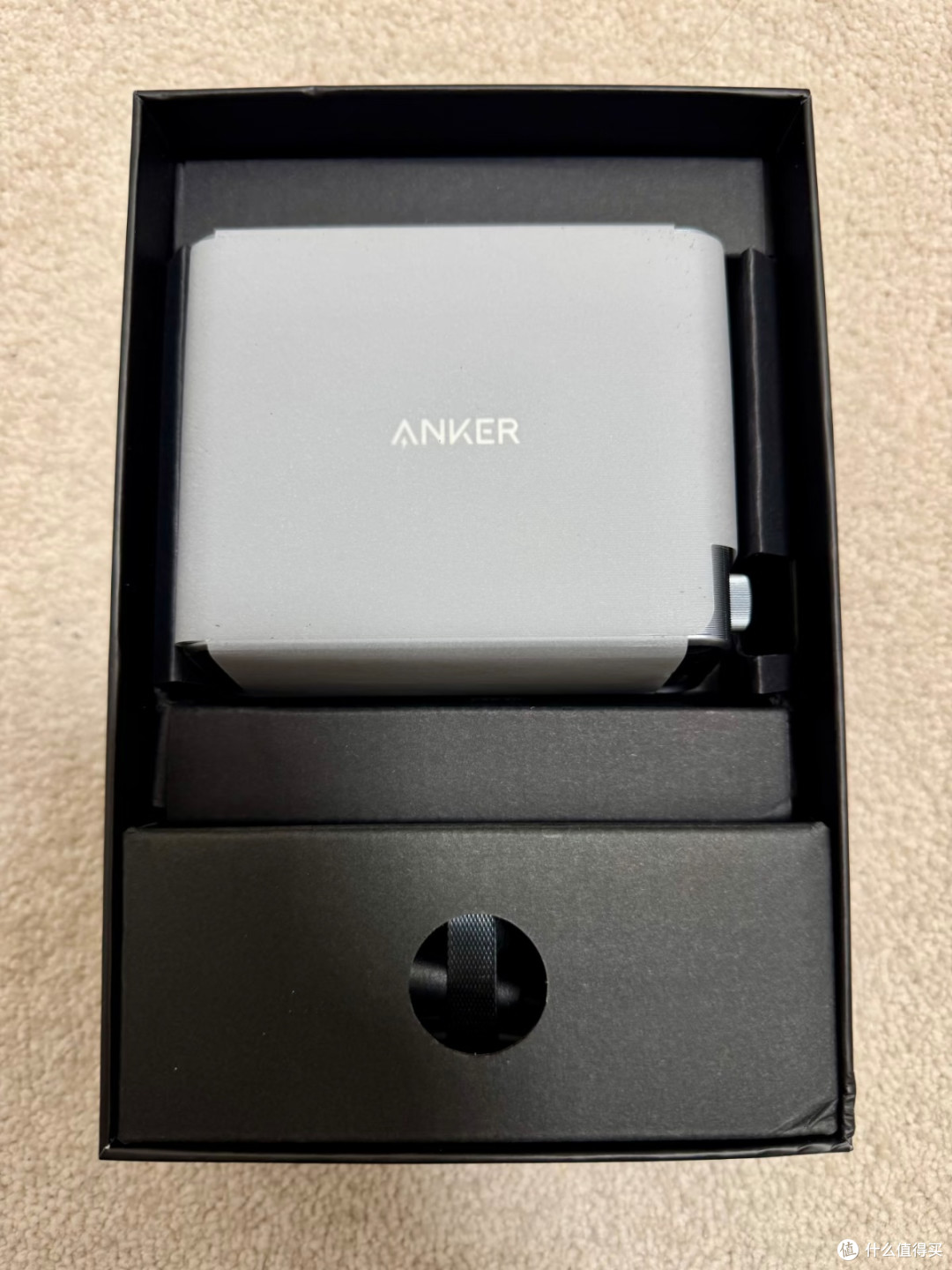 数码发烧友桌面改造|Anker 250W Prime充电站