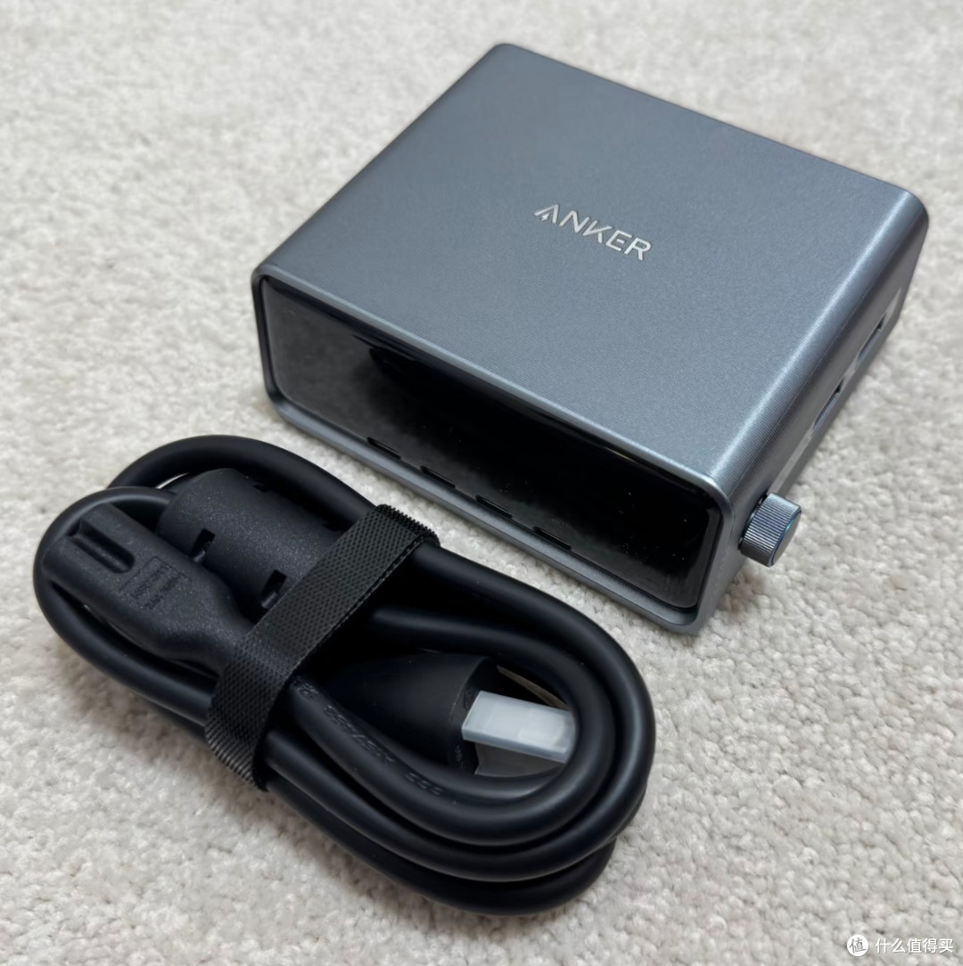 数码发烧友桌面改造|Anker 250W Prime充电站