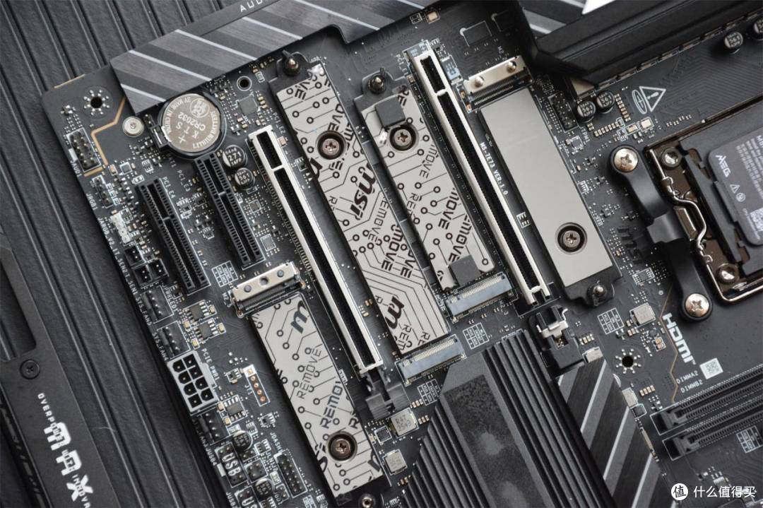 主动保护显卡，超稳供电方案，微星MPG Ai1300TS PCIe5月神评测