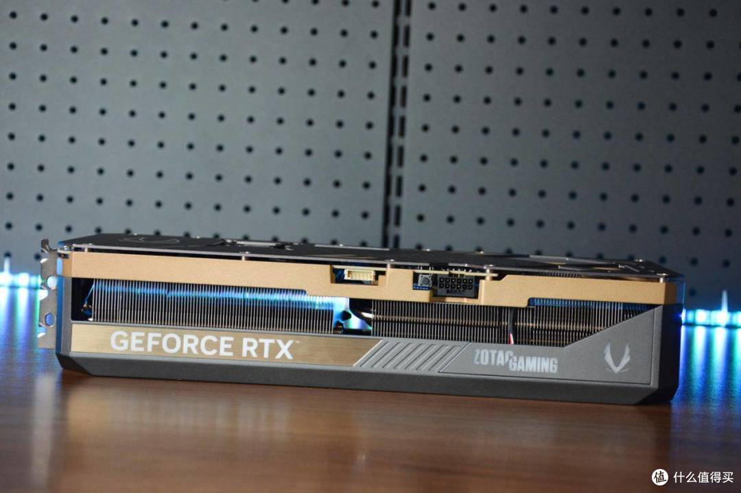 主动保护显卡，超稳供电方案，微星MPG Ai1300TS PCIe5月神评测