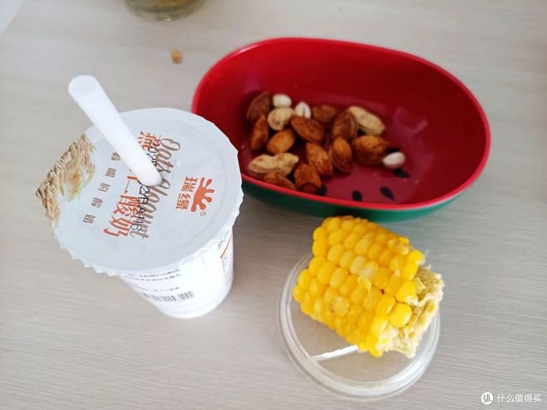 瑞缘燕麦酸奶评测,能嚼的新疆老酸奶,代餐早餐实力派!