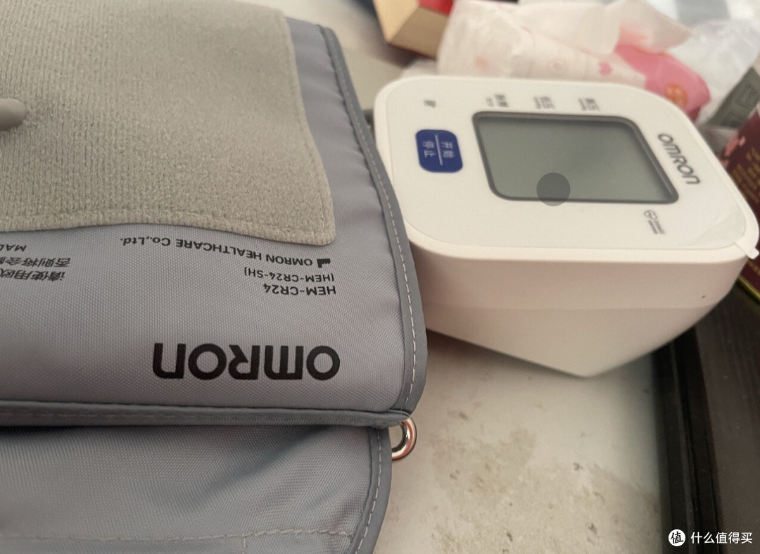 别再被“天热血压低”骗了！我亲测的上臂式血压仪，全家安心过夏