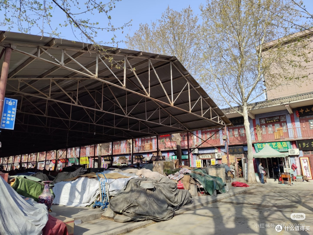二手市场淘货指南:理性省钱与低碳生活
