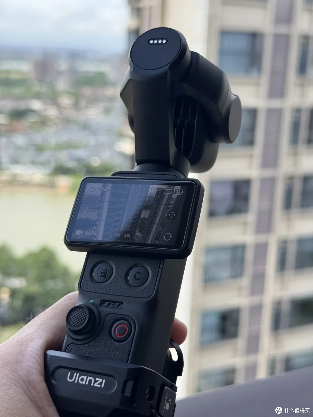 终于抢到大疆Pocket 4P,但我得说它目前还是像个“半成品”