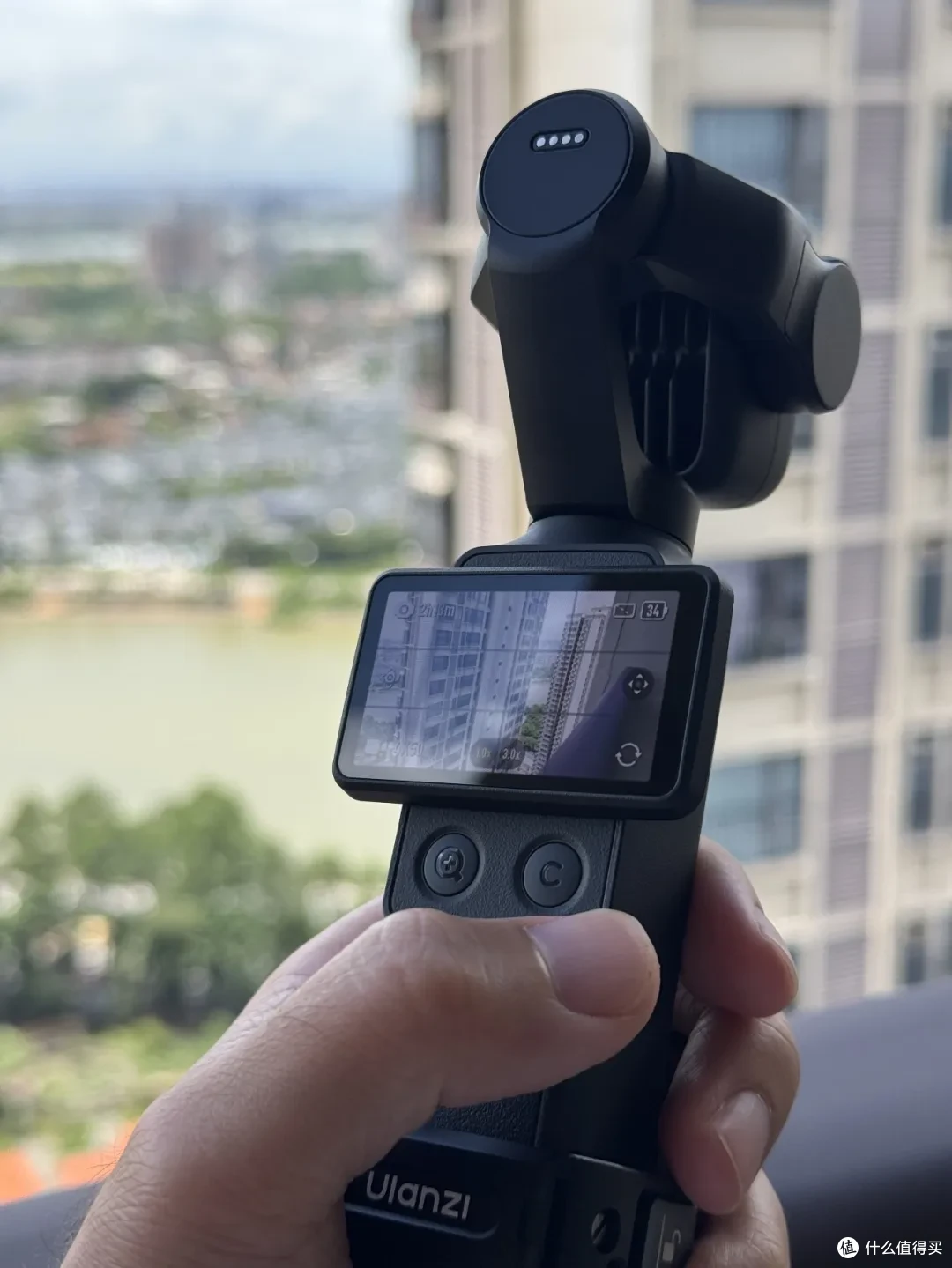 终于抢到大疆Pocket 4P,但我得说它目前还是像个“半成品”