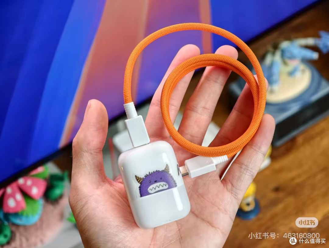 闪极小灵充40W：多设备快充利器