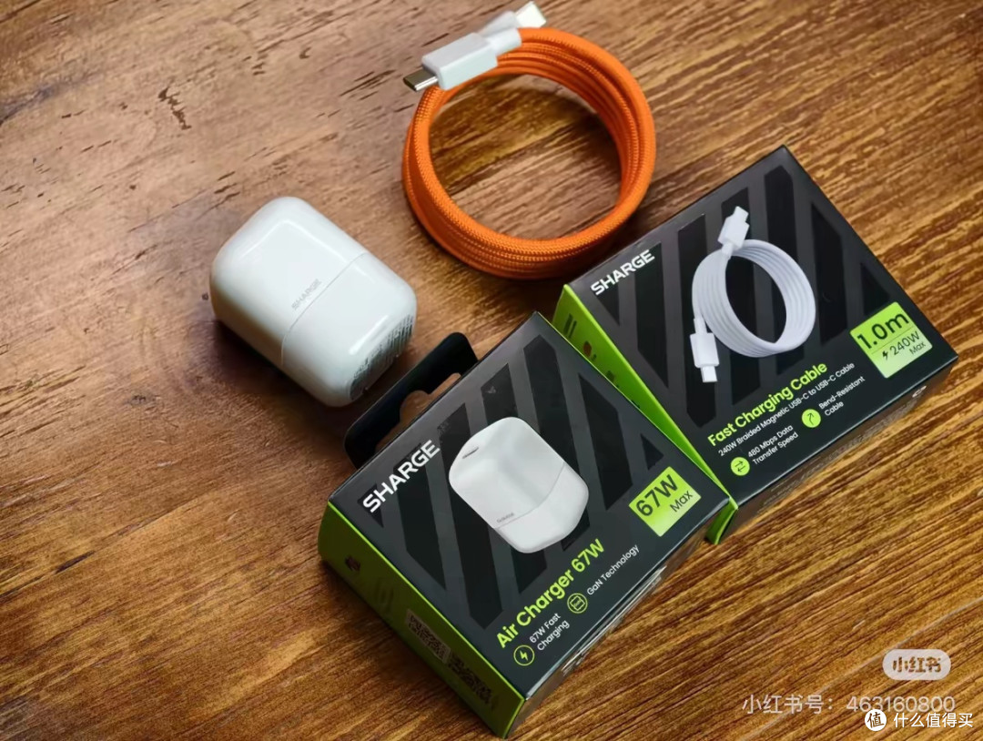 闪极小灵充40W：多设备快充利器
