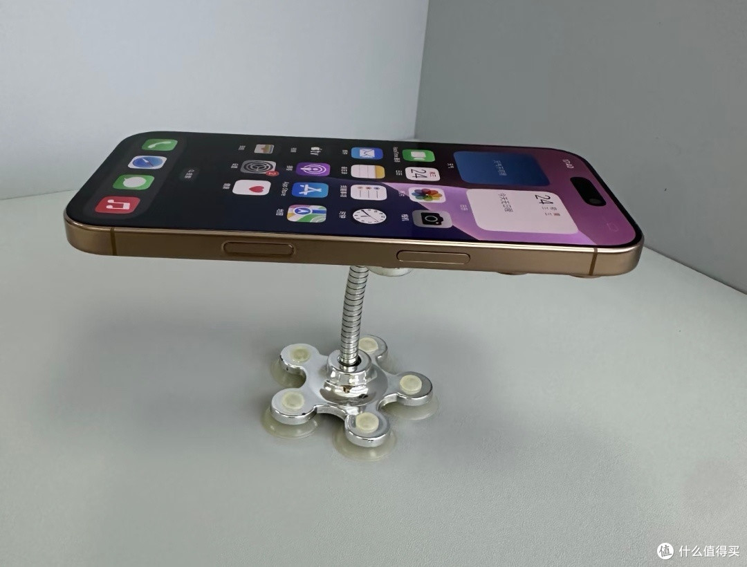 iPhone 16 Pro 真实上手体验：影像、续航、系统优缺点全实测
