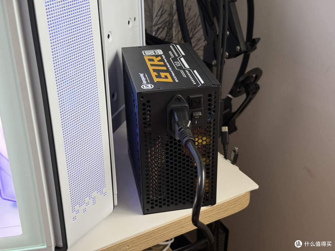 艾湃电竞GTR850 V2拆解：高端电源名副其实，用料舍得，主打耐用