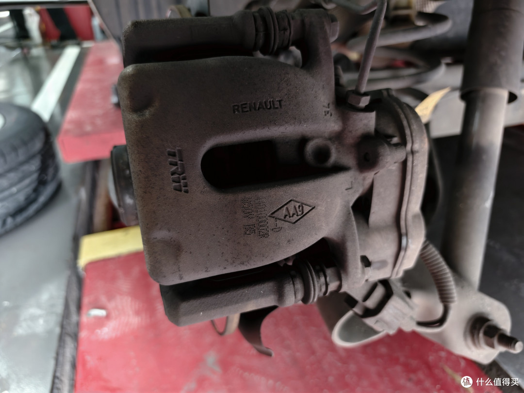 布雷博 Brembo 陶瓷刹车片 P68041N 适用雷诺风朗