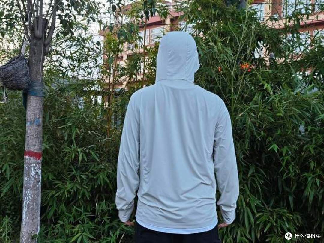 拒绝“季抛”，死磕高原级防晒，Vbrex越野竞速防晒衣硬核测评
