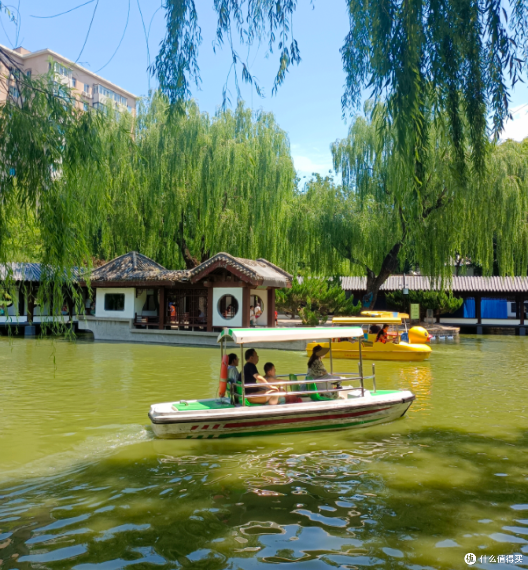 周末带娃宝藏地，团结湖公园，孩子疯跑我放空