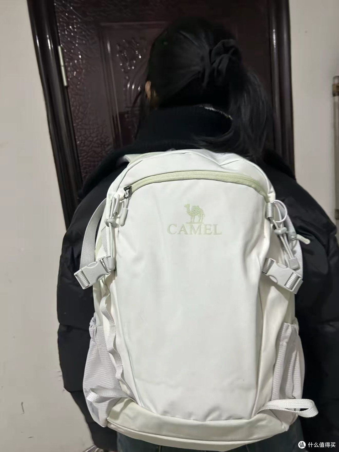 通勤少女本命！骆驼双肩包轻便又好看✨