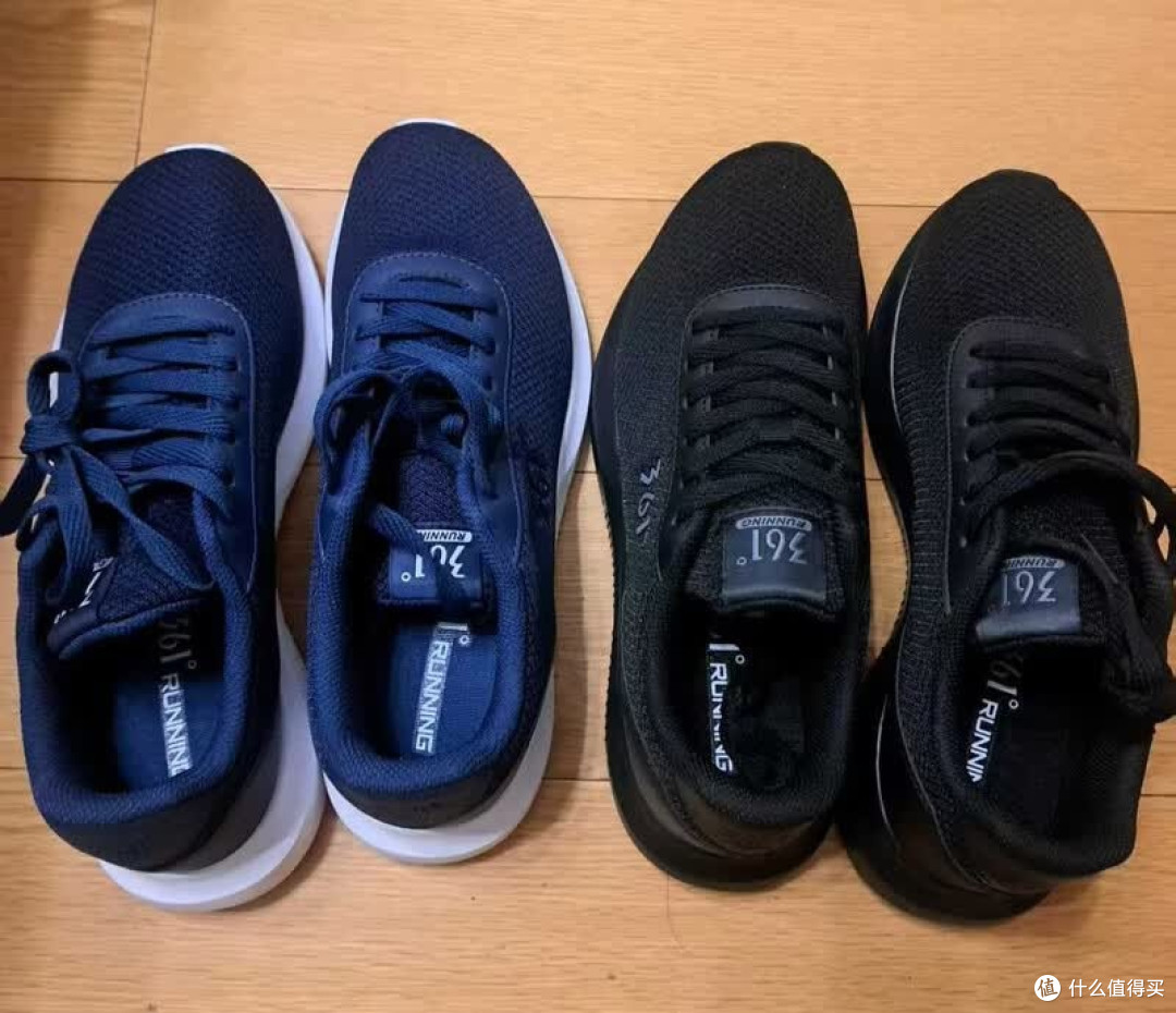 回力渐变与361°纯色跑鞋对比