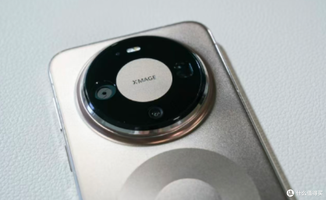华为旗舰 Mate90 Pro｜全栈自研突围，跳出手机参数内卷的
