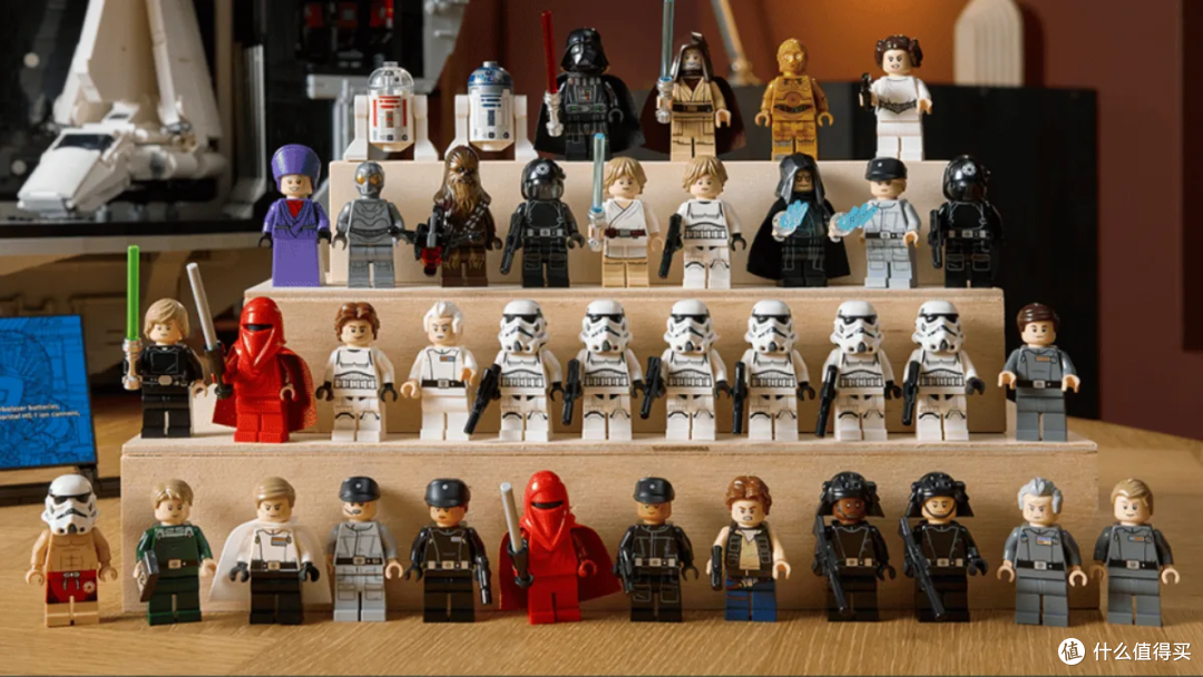 像幻影忍者一样的人仔展示场景？乐高星战明年将怎样庆祝50周年？