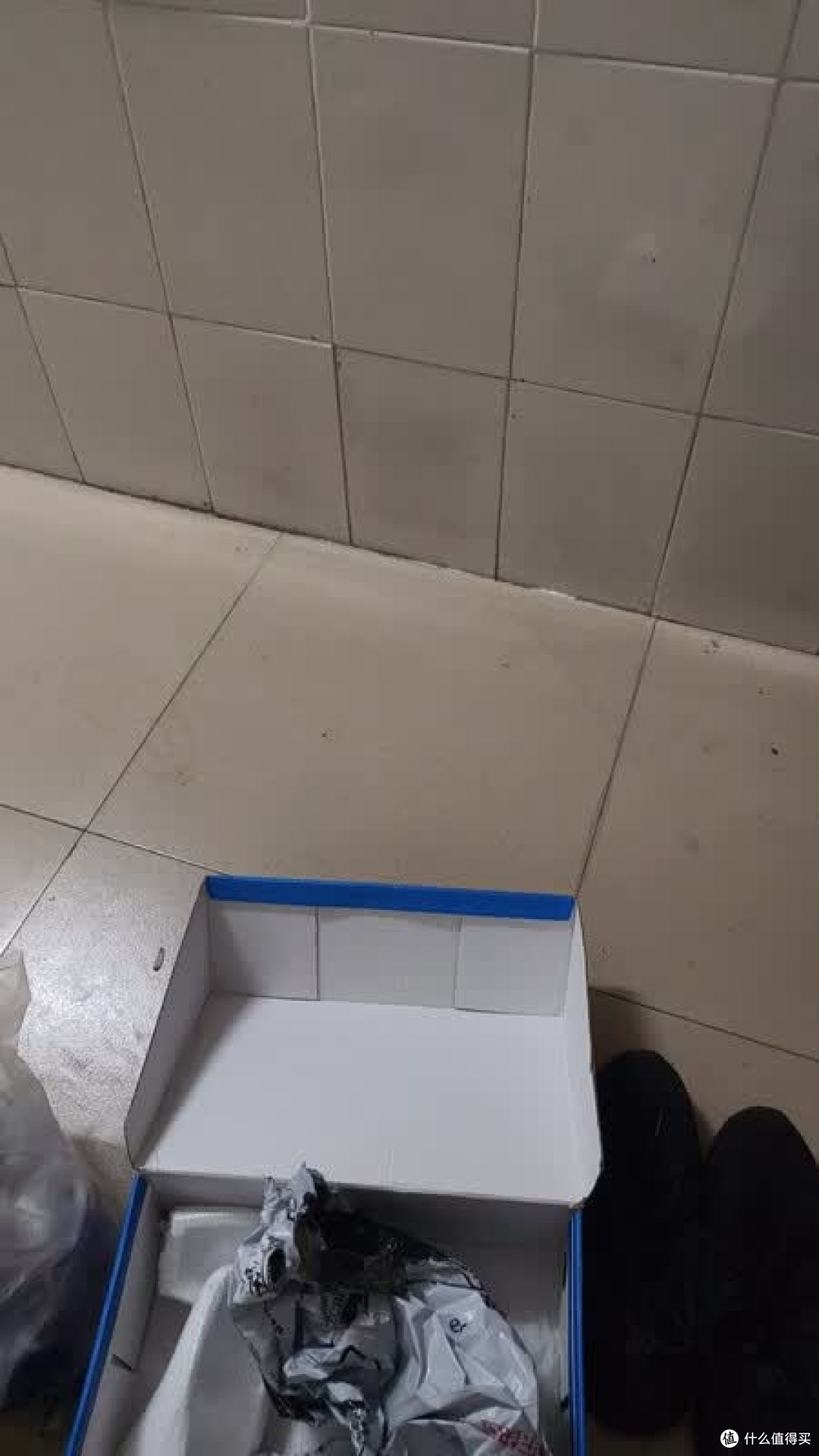 百元档回力跑鞋，透气轻便不闷脚？