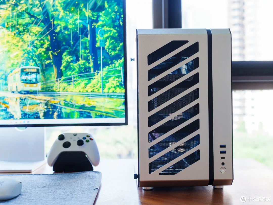 黑银机甲暴徒！机械大师 C34PRO + 270KP + Z890 战神装机实录