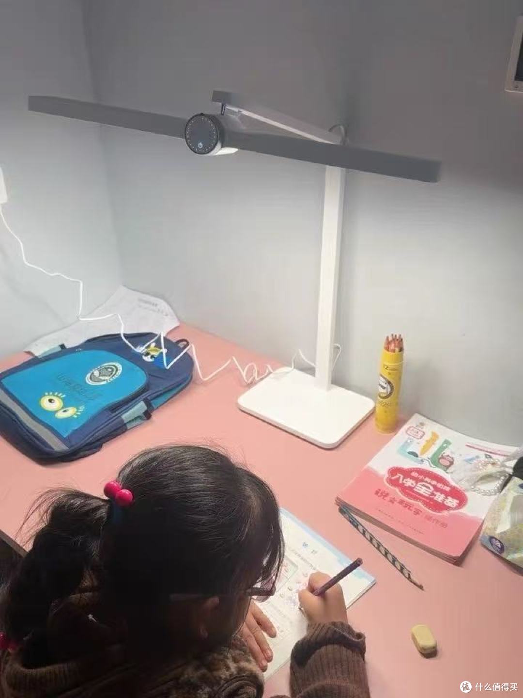 学生护眼台灯哪个好？光谱仪实测7款护眼台灯，学生读写首选清单