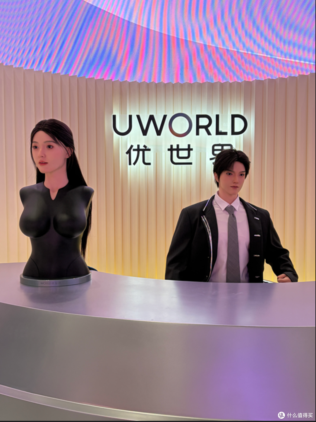 99万的机器人连一晚都撑不住？网友：到底谁伺候谁？官方回应了