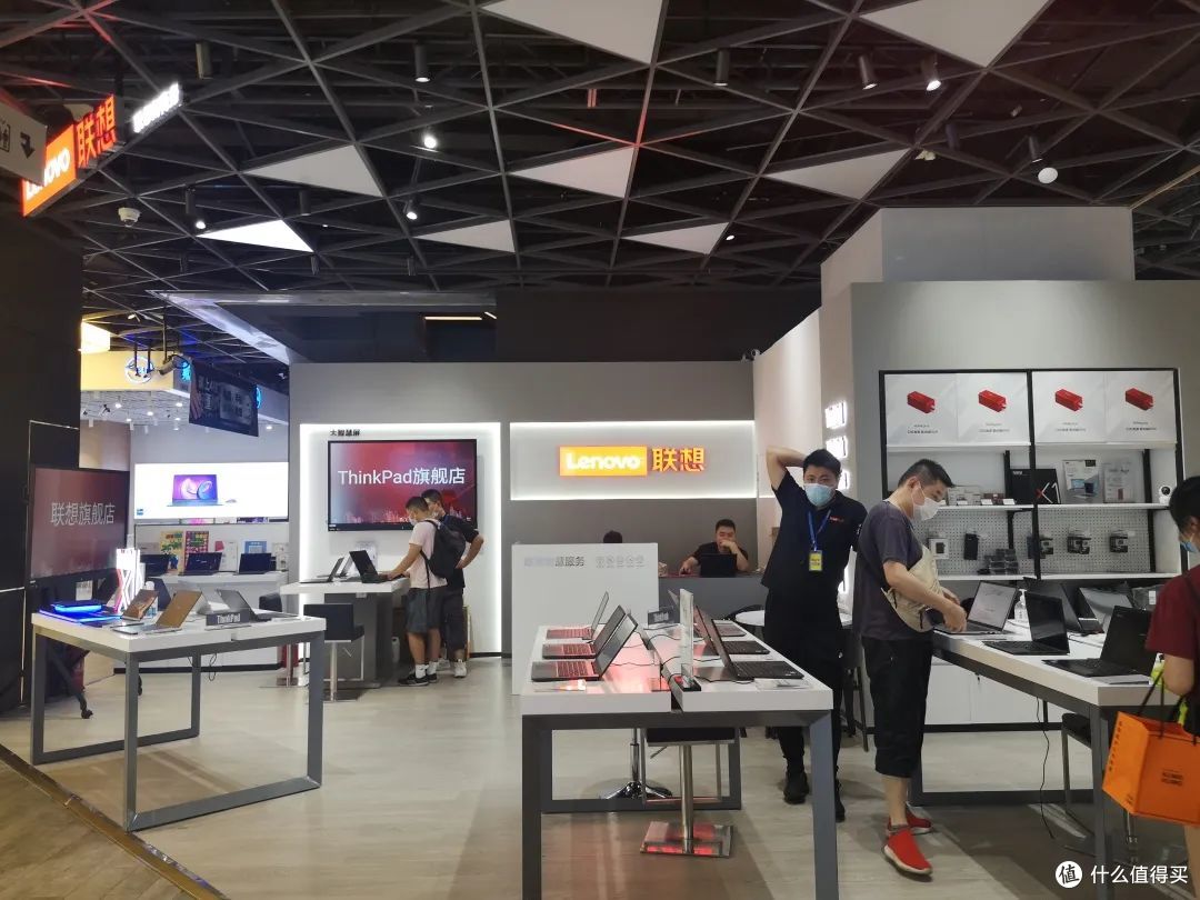 游戏本价格疯涨劝退准大学生，万元成入门门槛