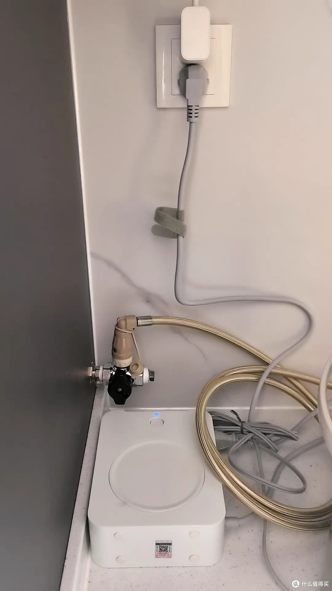 舜红SHJY-2000VA降压变压器220V转110V/100V（产品编码N20001）