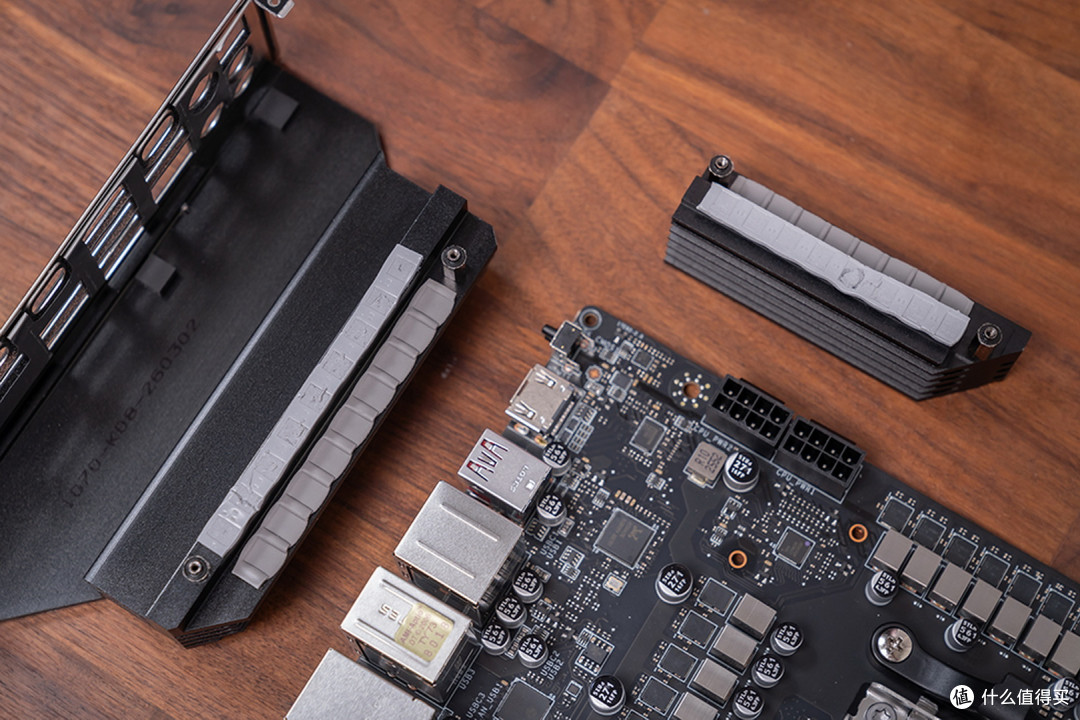 9800X3D携手B850迫击炮MAX，硬核解决所有装机疑难问题
