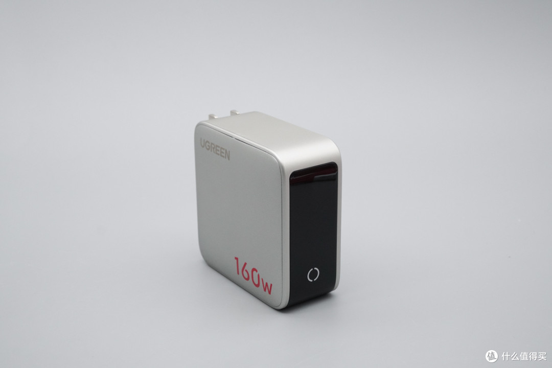 以1抵5还能看协议!绿联速显充160W 五口氮化镓快充体验