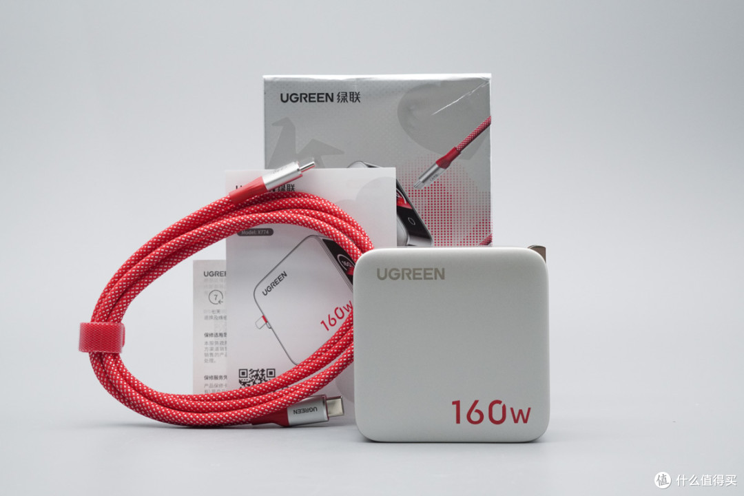 以1抵5还能看协议!绿联速显充160W 五口氮化镓快充体验