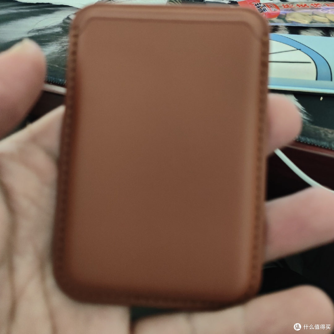 3.92元平替Magsafe卡包暴力实测！狂甩不掉，吊打几百块原装？