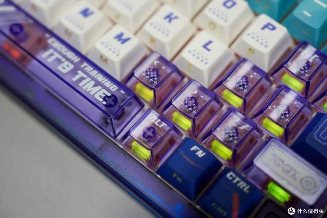 拒绝同质化!达尔优 COOL98 三模键盘全拆解,灯光手感续航拉满