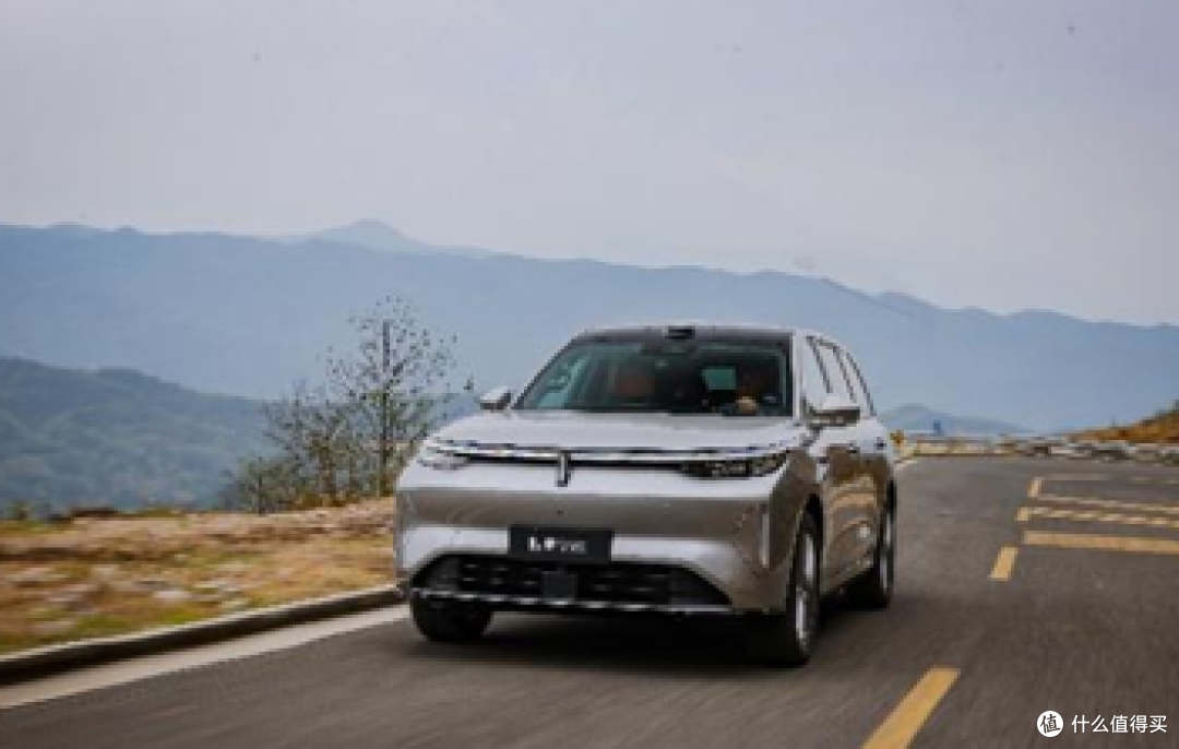 支持800V平台的SUV有哪些?2026年这几款值得关注