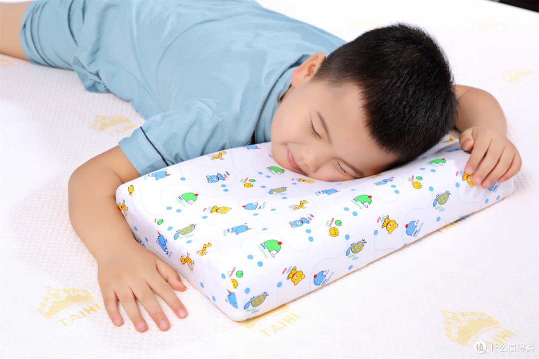 小学初中生长发育黄金期,选错枕头颈椎变形!附泰嗨枕头高度参考