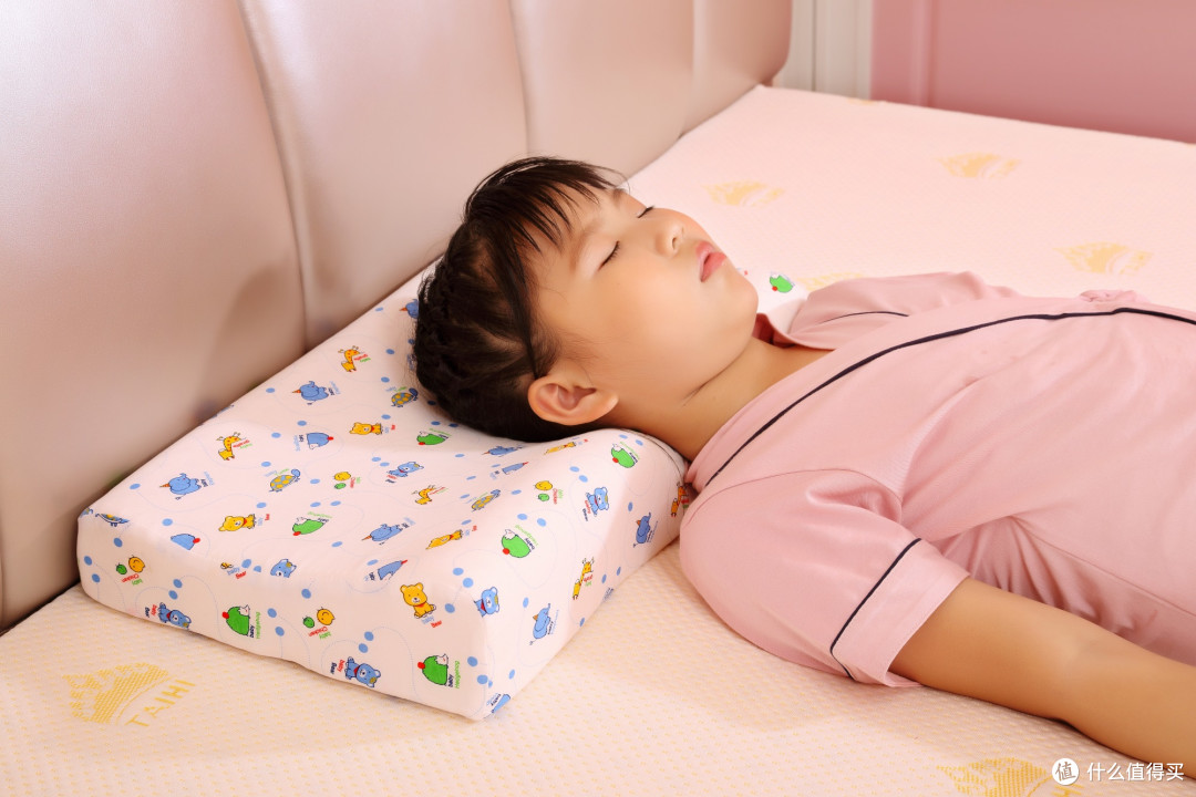 小学初中生长发育黄金期,选错枕头颈椎变形!附泰嗨枕头高度参考