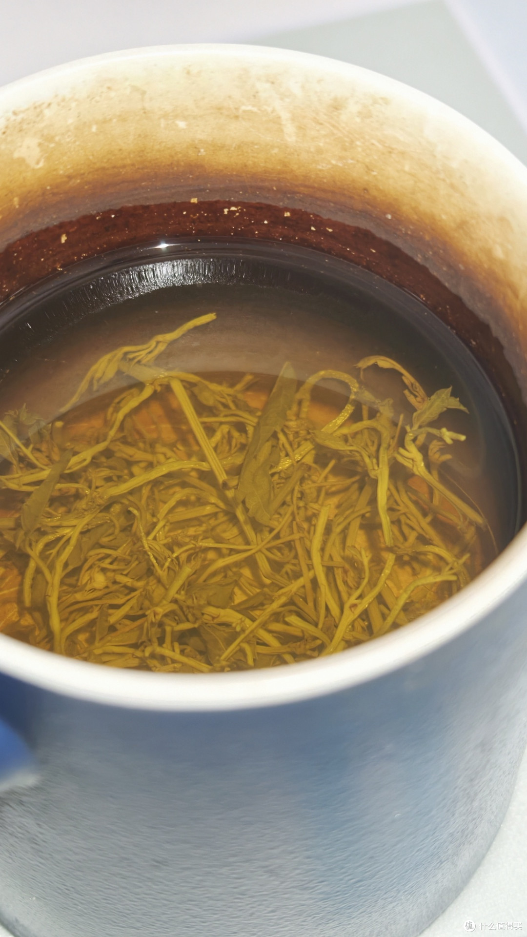 来自阿凡达故乡莓茶,黄酮含量是人参虫草几百倍,太适合老登养身
