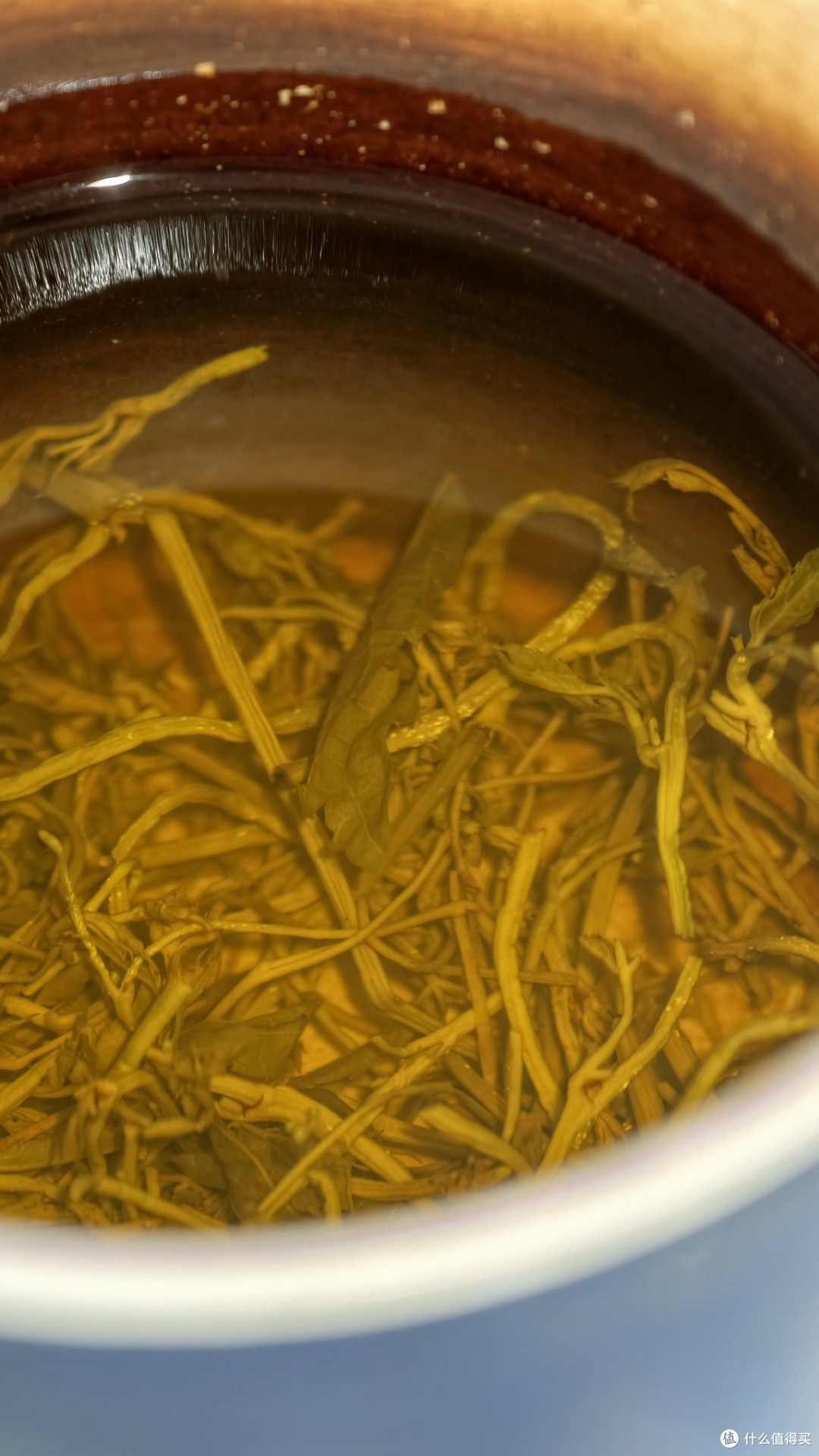 来自阿凡达故乡莓茶,黄酮含量是人参虫草几百倍,太适合老登养身