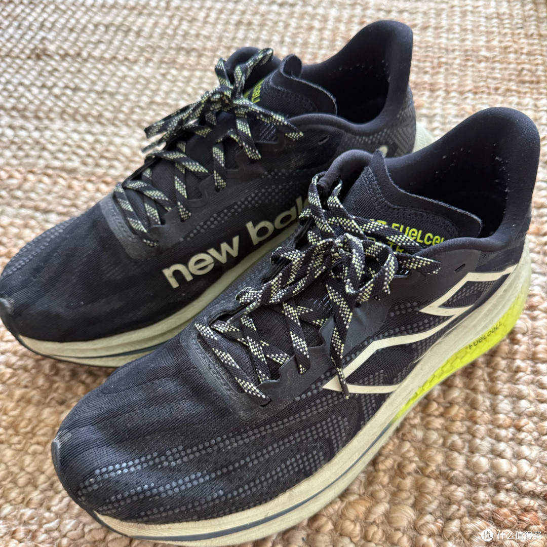 Newbalance Trainer2碳板跑鞋
