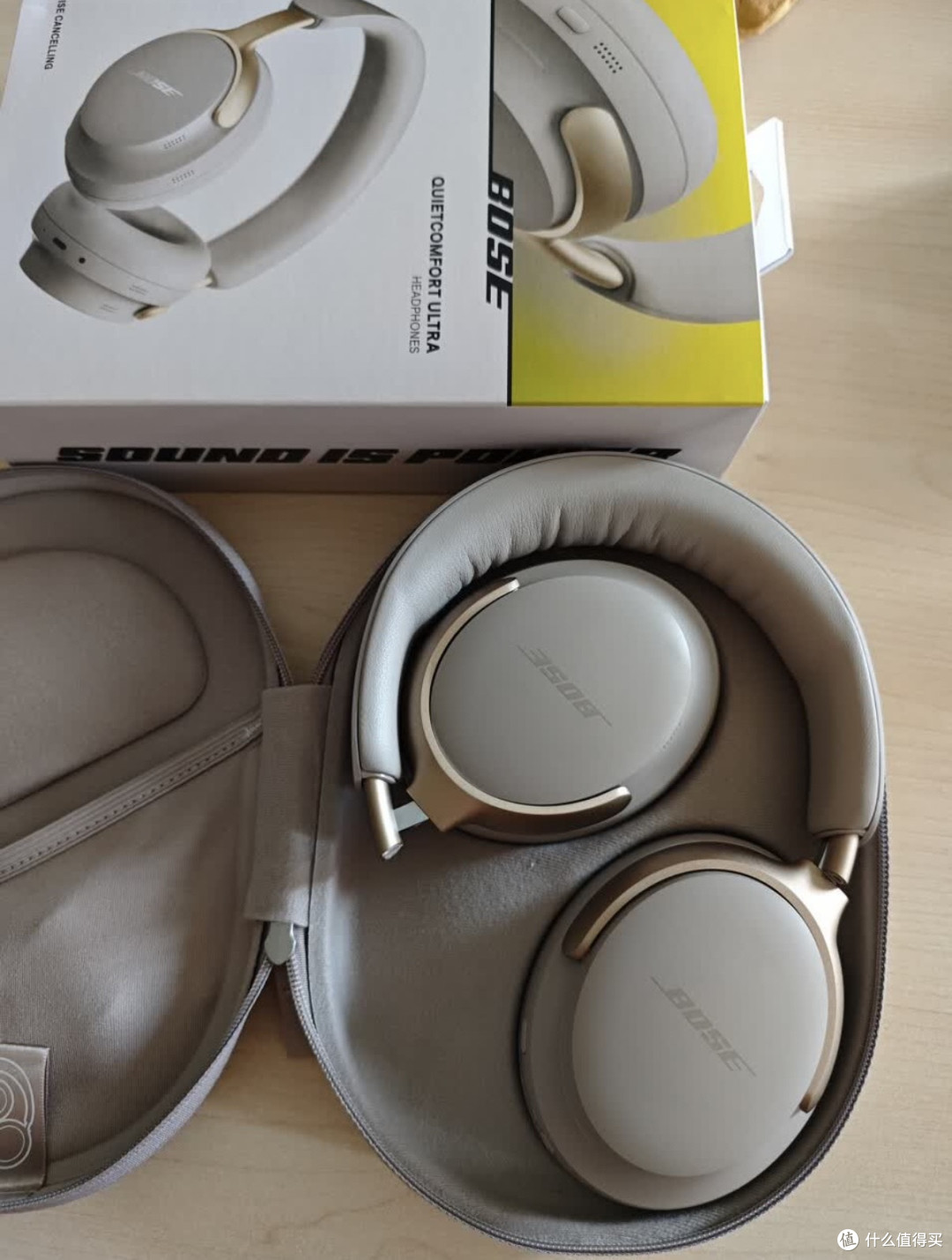 早高峰的“静音键”！Bose QC Ultra 让我在地铁里拥有了私人包厢